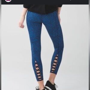 Lululemon Pure practice pant athletic leggings blue criss cross back size 4